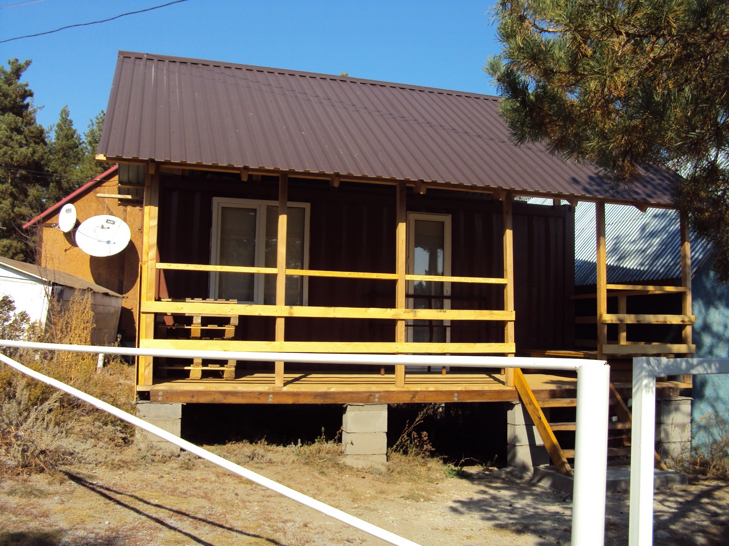 Дом № 3 за лагерем Саши Ковалева 2-х местный - Limpopo Travel в Казахстане